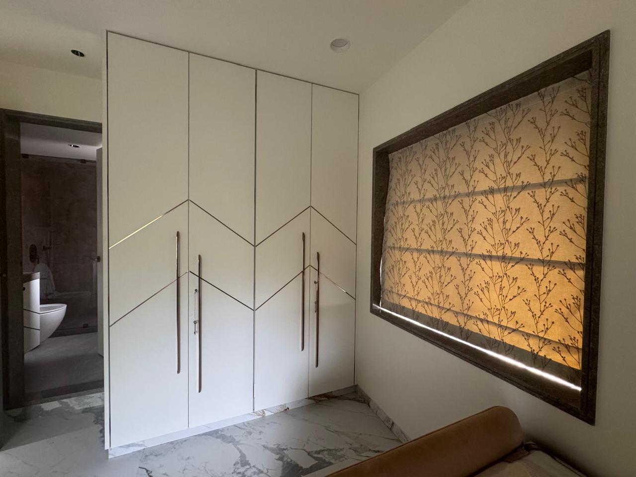 Versova Apartment13